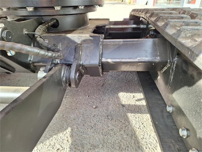 Μίνι εκσκαφέας Mole M20: φωτογραφία 10 Μίνι εκσκαφέας Mole M20: φωτογραφία 10