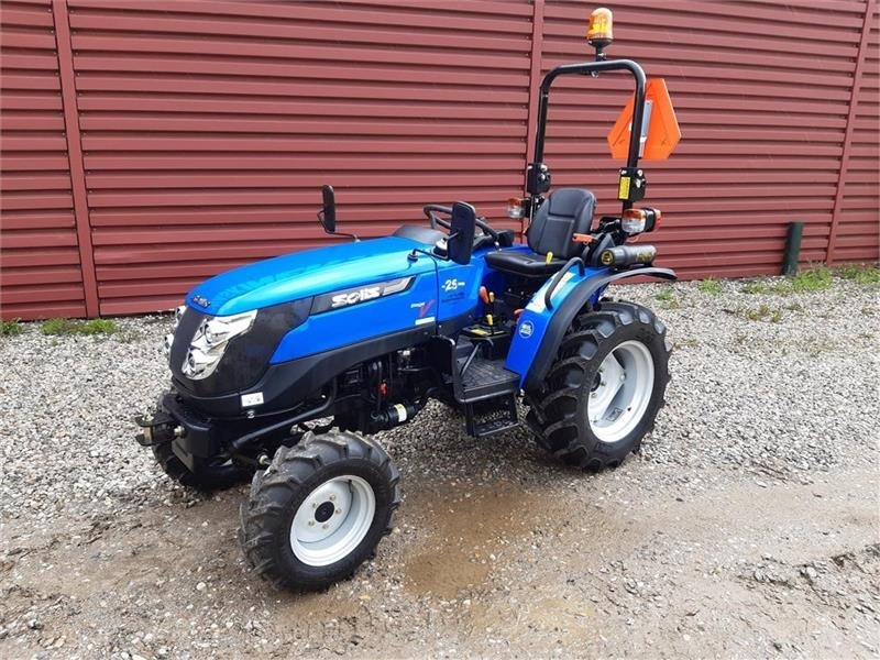 Solis 26 servostyring og brede traktor dæk - Δημοτικό τρακτέρ: φωτογραφία 1 Solis 26 servostyring og brede traktor dæk - Δημοτικό τρακτέρ: φωτογραφία 1