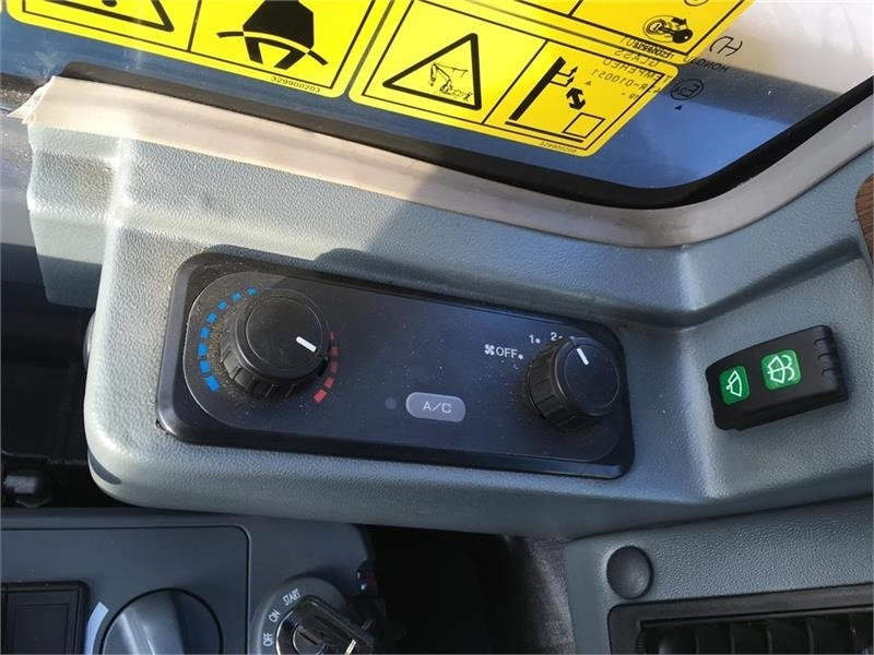 Μίνι εκσκαφέας XCMG 5.7 tons: φωτογραφία 8 Μίνι εκσκαφέας XCMG 5.7 tons: φωτογραφία 8