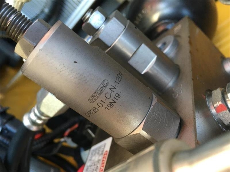 Μίνι εκσκαφέας XCMG 5.7 tons: φωτογραφία 17 Μίνι εκσκαφέας XCMG 5.7 tons: φωτογραφία 17