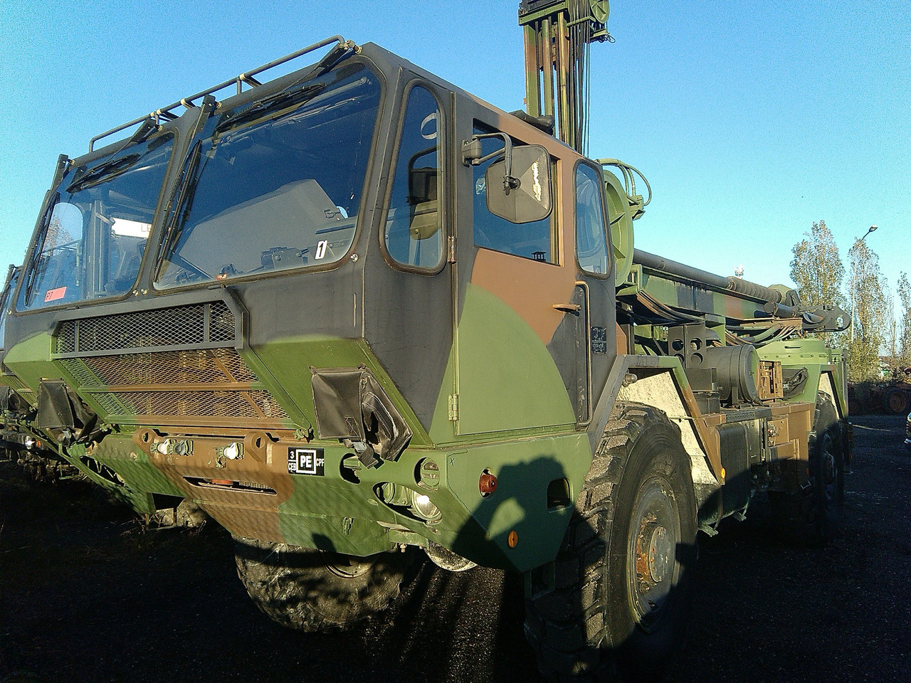 Foreuse sur camion 4х4 MFRD - Κατασκευή μηχανήματα: φωτογραφία 4 Foreuse sur camion 4х4 MFRD - Κατασκευή μηχανήματα: φωτογραφία 4