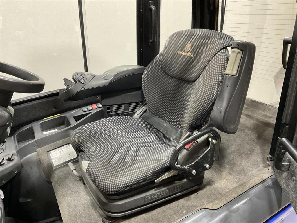 CAT EP35N - Ηλεκτροκίνητο περονοφόρο: φωτογραφία 5 CAT EP35N - Ηλεκτροκίνητο περονοφόρο: φωτογραφία 5