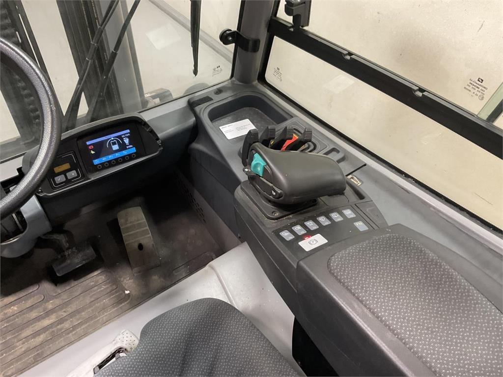 Ηλεκτροκίνητο περονοφόρο Jungheinrich EFG 425K: φωτογραφία 6 Ηλεκτροκίνητο περονοφόρο Jungheinrich EFG 425K: φωτογραφία 6