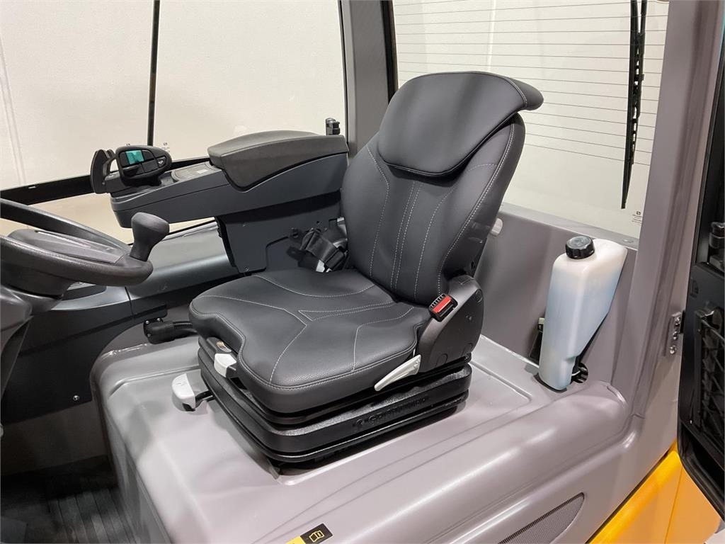 Jungheinrich EFG S30 - Ηλεκτροκίνητο περονοφόρο: φωτογραφία 5 Jungheinrich EFG S30 - Ηλεκτροκίνητο περονοφόρο: φωτογραφία 5