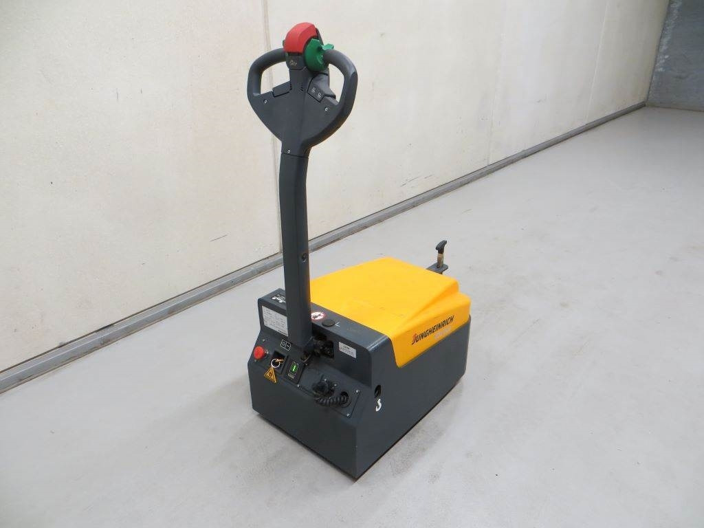 Jungheinrich EZS 010 - Μηχάνημα έλξης: φωτογραφία 4 Jungheinrich EZS 010 - Μηχάνημα έλξης: φωτογραφία 4