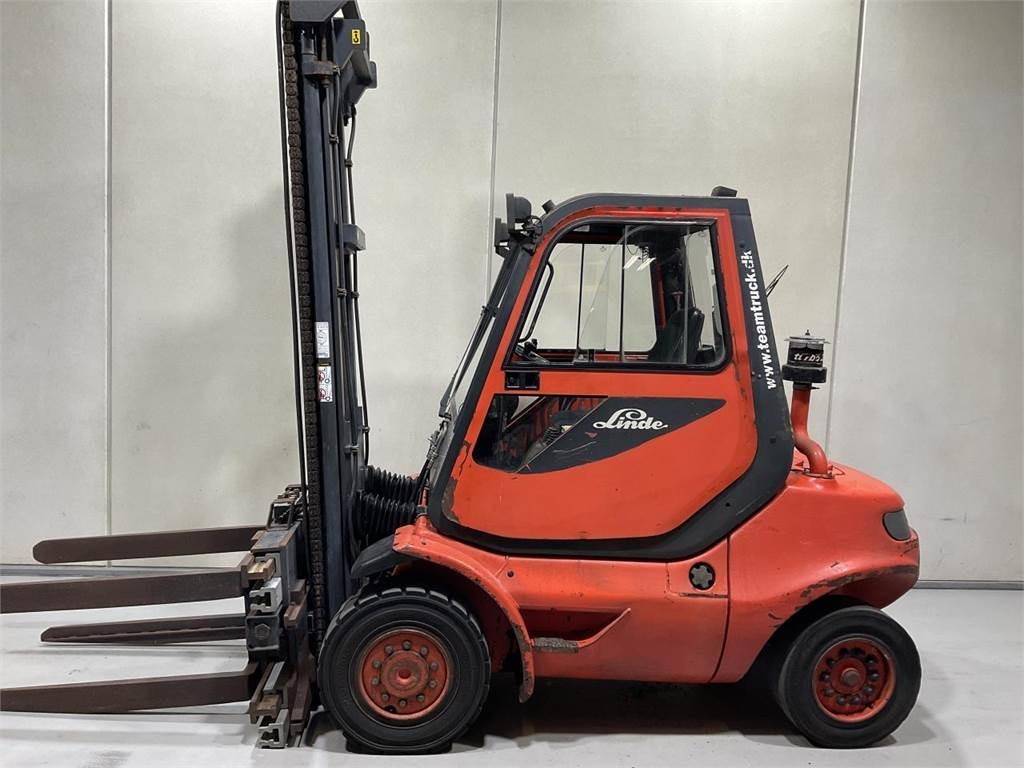 Linde H40D-04 - Πετρελαιοκίνητο περονοφόρο: φωτογραφία 3 Linde H40D-04 - Πετρελαιοκίνητο περονοφόρο: φωτογραφία 3
