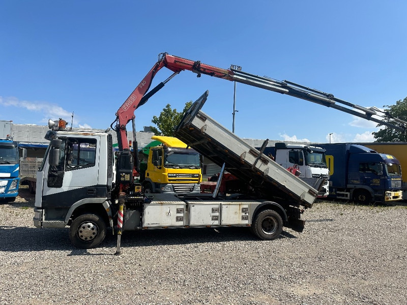 Iveco Eurocargo 120 EL 210hp / Fassi 80A Year 2012 + Tip - Φορτηγό με γερανό: φωτογραφία 2 Iveco Eurocargo 120 EL 210hp / Fassi 80A Year 2012 + Tip - Φορτηγό με γερανό: φωτογραφία 2