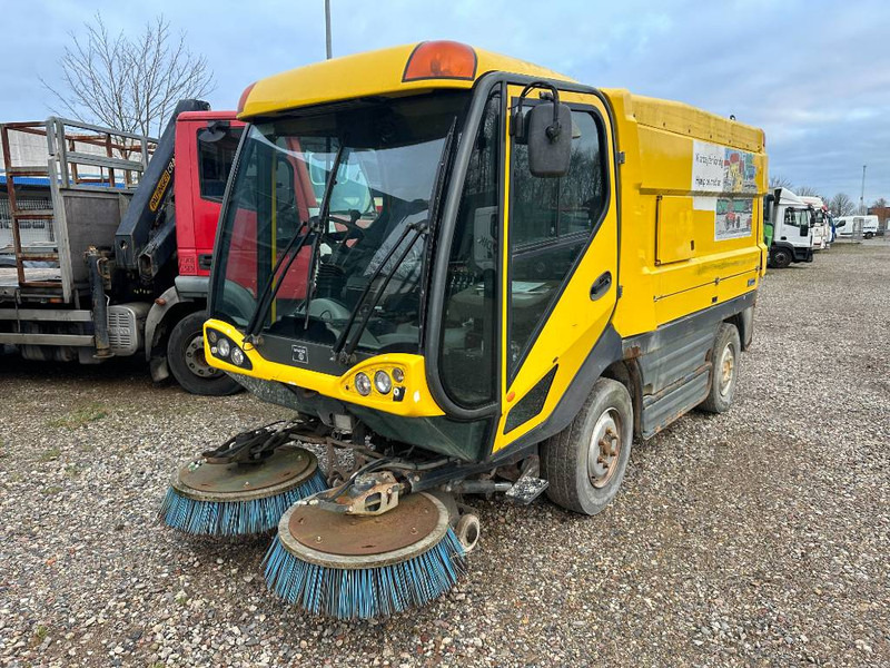 Johnston CN400 - Σάρωθρο δρόμων: φωτογραφία 1 Johnston CN400 - Σάρωθρο δρόμων: φωτογραφία 1
