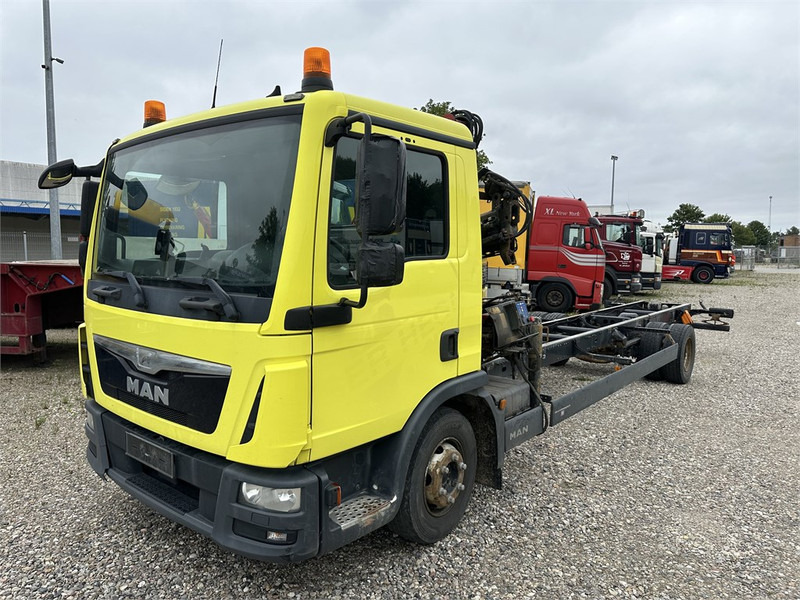 MAN TGL 12.220 // Crane HMF 735K2 // - Φορτηγό με γερανό: φωτογραφία 1 MAN TGL 12.220 // Crane HMF 735K2 // - Φορτηγό με γερανό: φωτογραφία 1