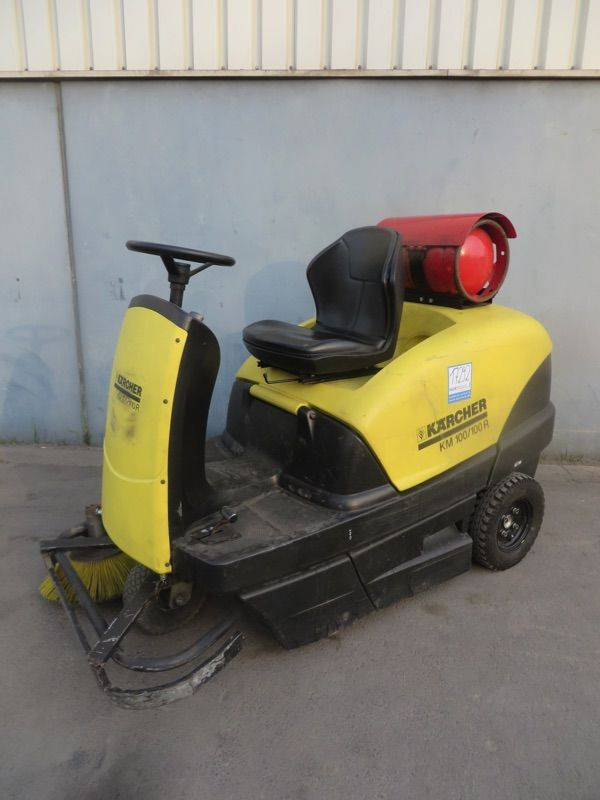 Kärcher KM 100/100R LPG - Βιομηχανικό σάρωθρο: φωτογραφία 1 Kärcher KM 100/100R LPG - Βιομηχανικό σάρωθρο: φωτογραφία 1