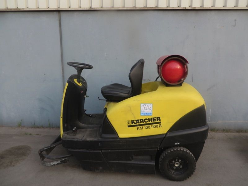 Kärcher KM 100/100R LPG - Βιομηχανικό σάρωθρο: φωτογραφία 3 Kärcher KM 100/100R LPG - Βιομηχανικό σάρωθρο: φωτογραφία 3