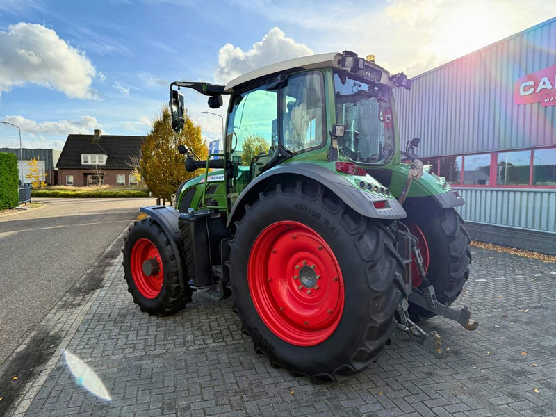 Fendt 513 Vario Power - Τρακτέρ: φωτογραφία 2 Fendt 513 Vario Power - Τρακτέρ: φωτογραφία 2