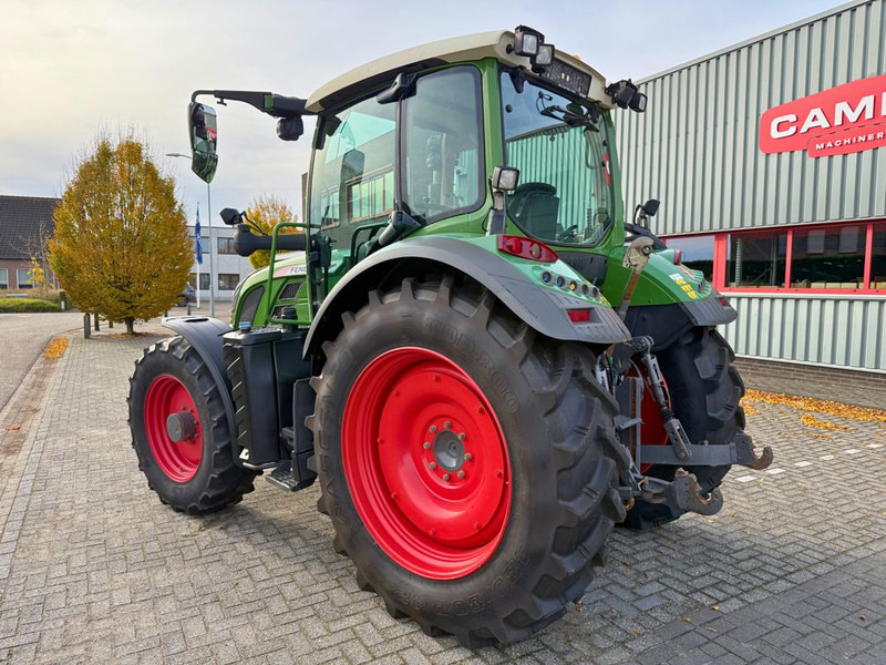 Fendt 513 Vario Power - Τρακτέρ: φωτογραφία 2 Fendt 513 Vario Power - Τρακτέρ: φωτογραφία 2