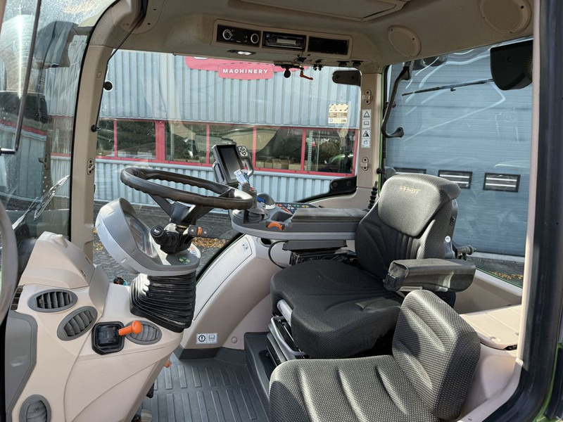 Fendt 513 Vario Power - Τρακτέρ: φωτογραφία 5 Fendt 513 Vario Power - Τρακτέρ: φωτογραφία 5