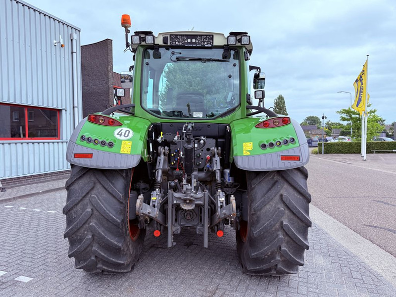 Fendt 716 Vario Power - Τρακτέρ: φωτογραφία 4 Fendt 716 Vario Power - Τρακτέρ: φωτογραφία 4