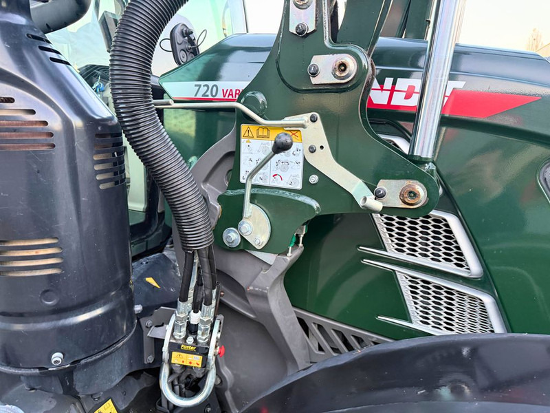 Τρακτέρ Fendt 720 Vario ProfiPlus + Cargo 5X85: φωτογραφία 17 Τρακτέρ Fendt 720 Vario ProfiPlus + Cargo 5X85: φωτογραφία 17