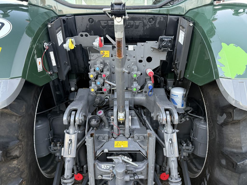 Τρακτέρ Fendt 720 Vario ProfiPlus + Cargo 5X85: φωτογραφία 11 Τρακτέρ Fendt 720 Vario ProfiPlus + Cargo 5X85: φωτογραφία 11