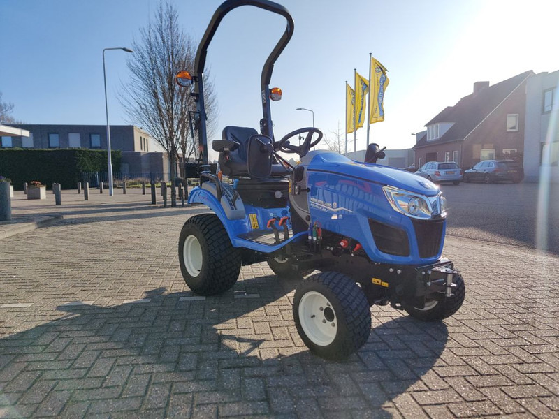 New Holland BOOMER 25 Tractor Compact - Μικρό τρακτέρ: φωτογραφία 1 New Holland BOOMER 25 Tractor Compact - Μικρό τρακτέρ: φωτογραφία 1