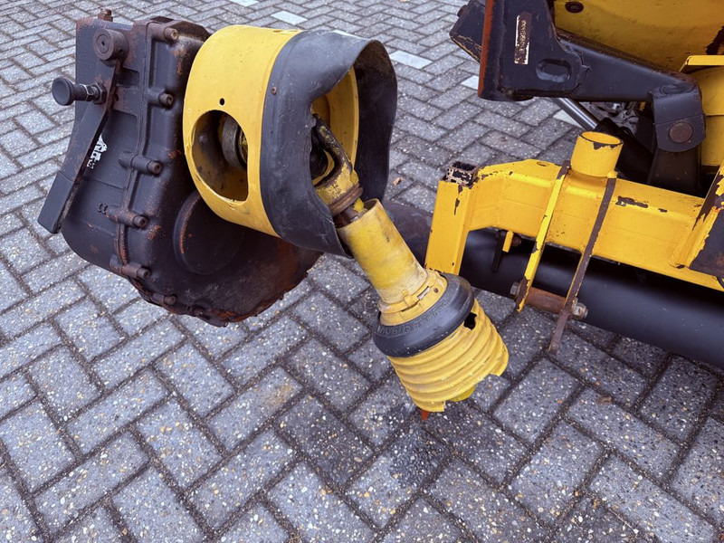 New Holland FI430 6 row header - Μηχανή συγκομιδής: φωτογραφία 4 New Holland FI430 6 row header - Μηχανή συγκομιδής: φωτογραφία 4