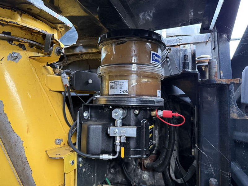 Μίσθωση New Holland FR9050 New Holland FR9050: φωτογραφία 19 Μίσθωση New Holland FR9050 New Holland FR9050: φωτογραφία 19