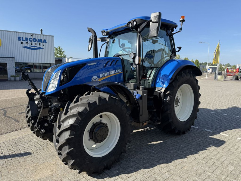 New Holland T6.180 AC Stage V - Τρακτέρ: φωτογραφία 1 New Holland T6.180 AC Stage V - Τρακτέρ: φωτογραφία 1