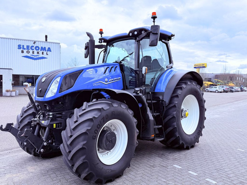 New Holland T7.315HD Auto Command + GPS - Τρακτέρ: φωτογραφία 1 New Holland T7.315HD Auto Command + GPS - Τρακτέρ: φωτογραφία 1