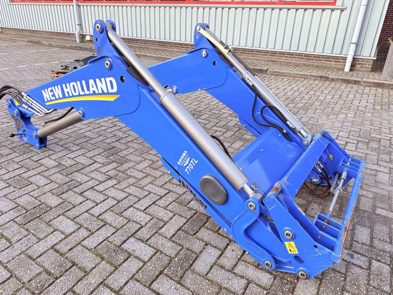 Stoll Voorlader TL770 Aanbouwdelen NH /CaseIH - Παρελκόμενα για Γεωργικά μηχανήματα: φωτογραφία 4 Stoll Voorlader TL770 Aanbouwdelen NH /CaseIH - Παρελκόμενα για Γεωργικά μηχανήματα: φωτογραφία 4