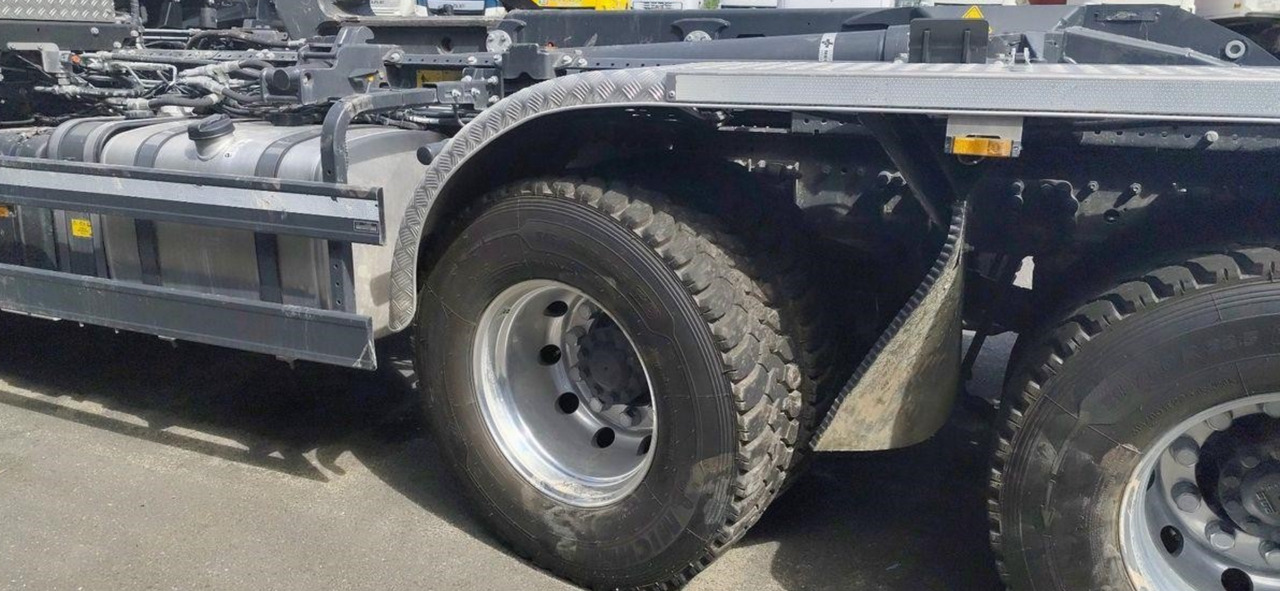 DAF XF 530 - Φορτηγό φόρτωσης γάντζου: φωτογραφία 5 DAF XF 530 - Φορτηγό φόρτωσης γάντζου: φωτογραφία 5