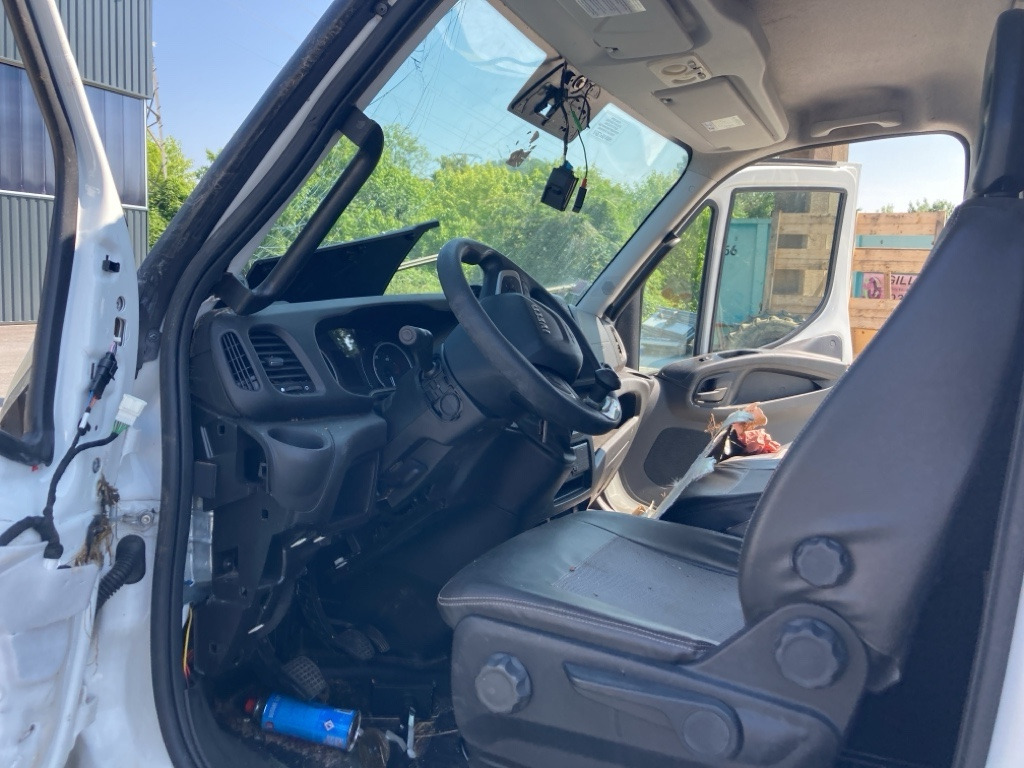 IVECO DAILY FOURGON 50C18 - Φορτηγό με εναέρια πλατφόρμα: φωτογραφία 4 IVECO DAILY FOURGON 50C18 - Φορτηγό με εναέρια πλατφόρμα: φωτογραφία 4