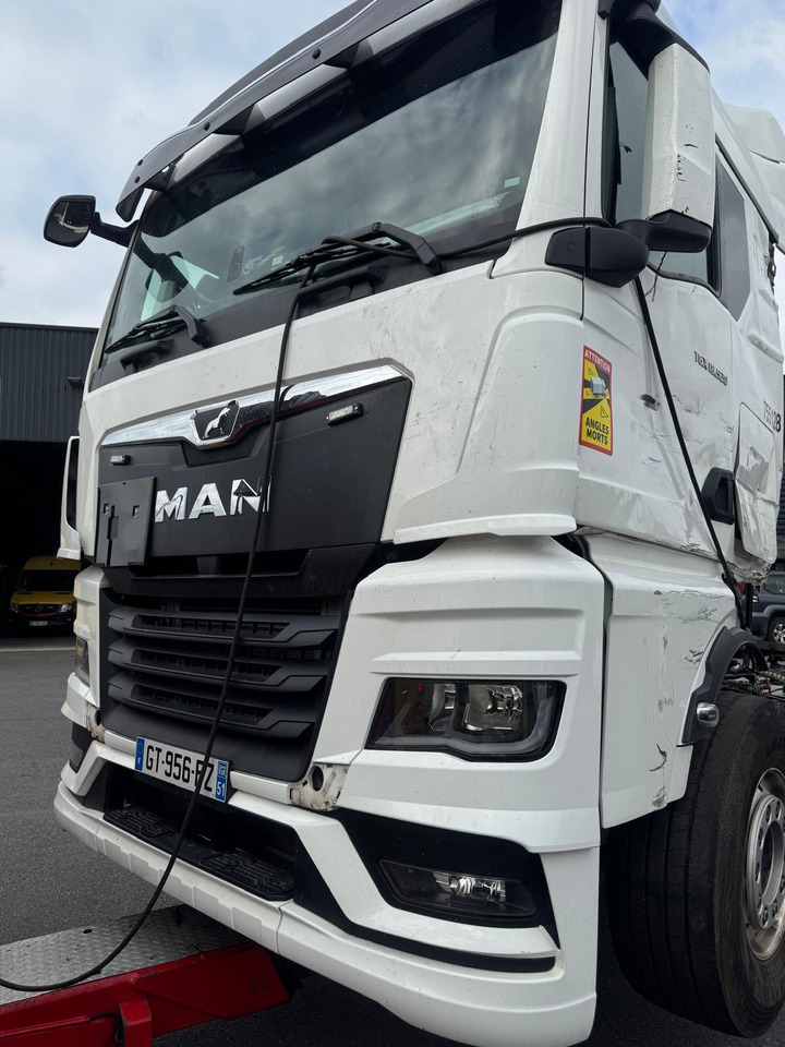 MAN TGX 18.520 - Τράκτορας: φωτογραφία 1 MAN TGX 18.520 - Τράκτορας: φωτογραφία 1