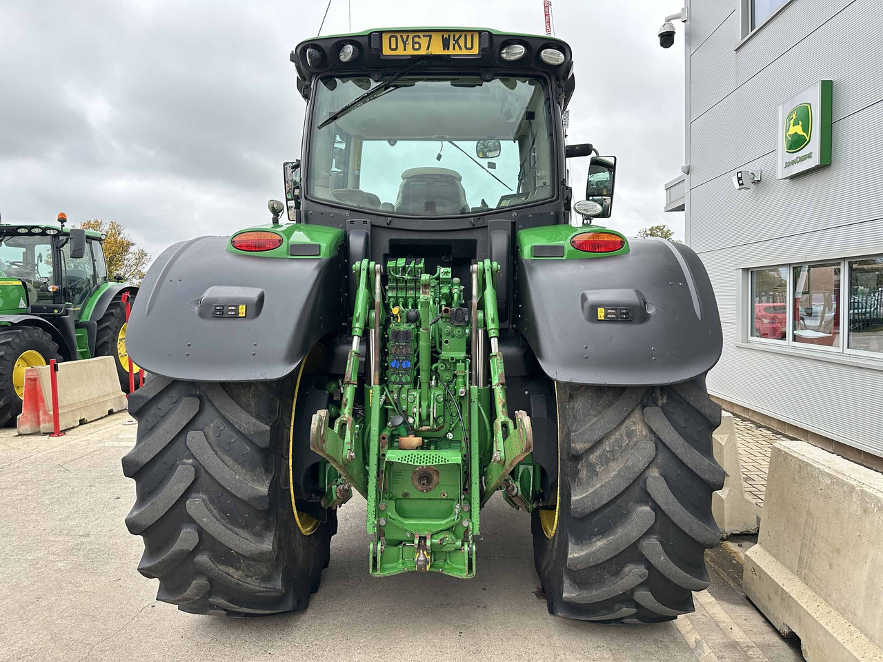 John Deere 6250R - Τρακτέρ: φωτογραφία 5 John Deere 6250R - Τρακτέρ: φωτογραφία 5