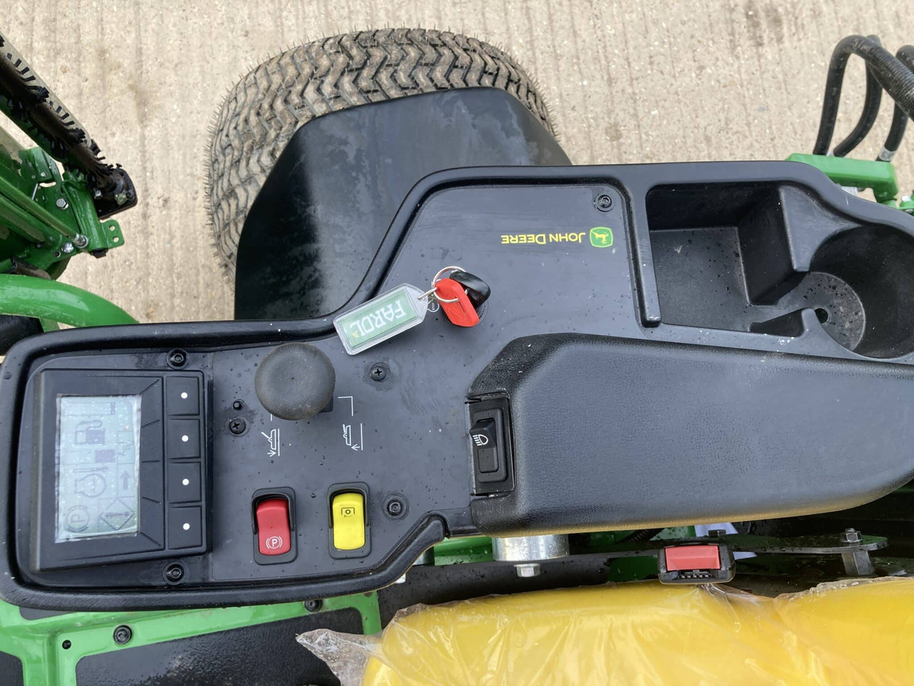 Μίσθωση  John Deere 7700A Fairway Mower John Deere 7700A Fairway Mower: φωτογραφία 8