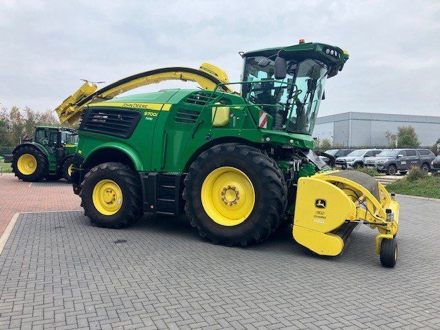 John Deere 9700i - Ενσιρωτική μηχανή: φωτογραφία 1 John Deere 9700i - Ενσιρωτική μηχανή: φωτογραφία 1