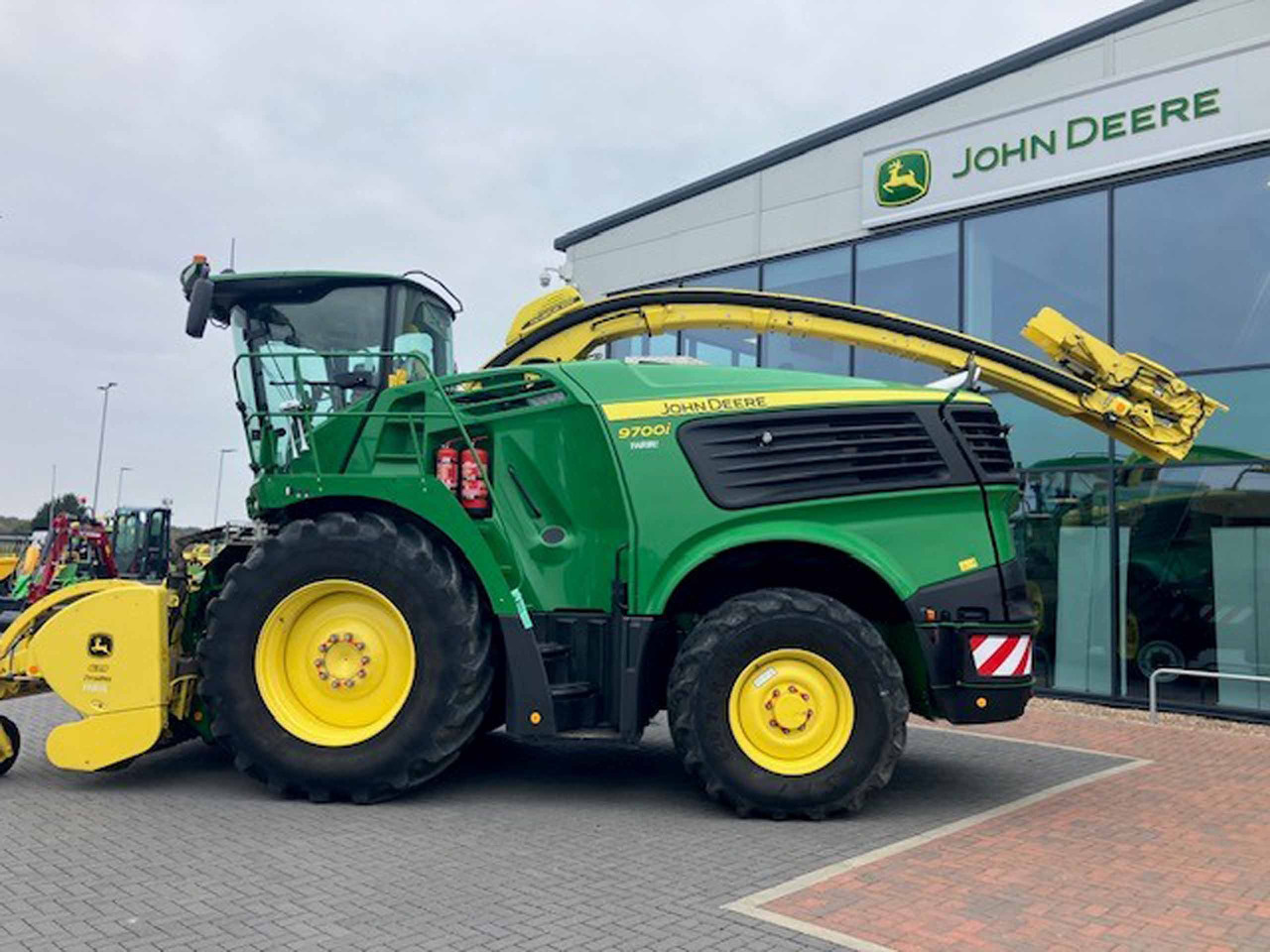 John Deere 9700i - Ενσιρωτική μηχανή: φωτογραφία 3 John Deere 9700i - Ενσιρωτική μηχανή: φωτογραφία 3