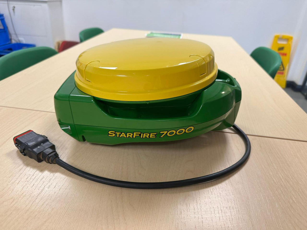 John Deere SF7000 GPS Dome - Σύστημα πλοήγησης για Γεωργικά μηχανήματα: φωτογραφία 1 John Deere SF7000 GPS Dome - Σύστημα πλοήγησης για Γεωργικά μηχανήματα: φωτογραφία 1