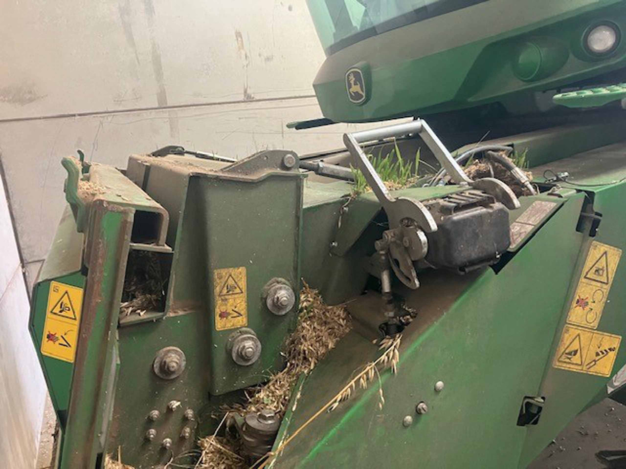 John Deere T560i HillMaster - Θεριζοαλωνιστική μηχανή: φωτογραφία 3 John Deere T560i HillMaster - Θεριζοαλωνιστική μηχανή: φωτογραφία 3