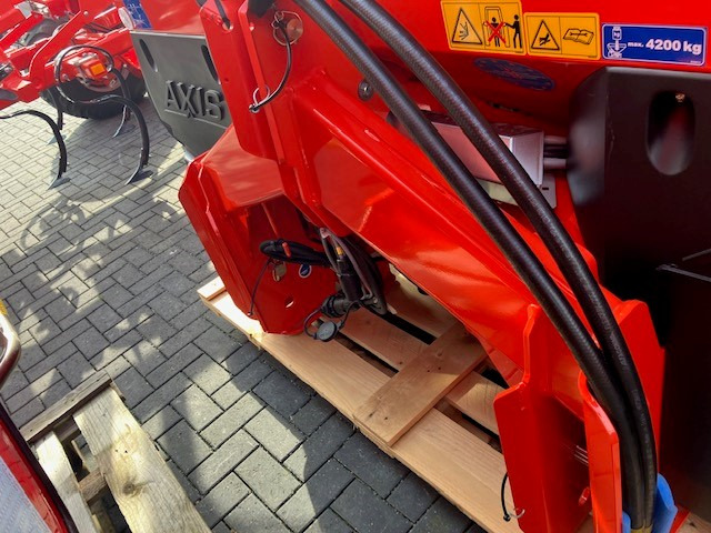 Kuhn Axis 40.2 M EMC V8 - Λιπασματοδιανομέας: φωτογραφία 3 Kuhn Axis 40.2 M EMC V8 - Λιπασματοδιανομέας: φωτογραφία 3