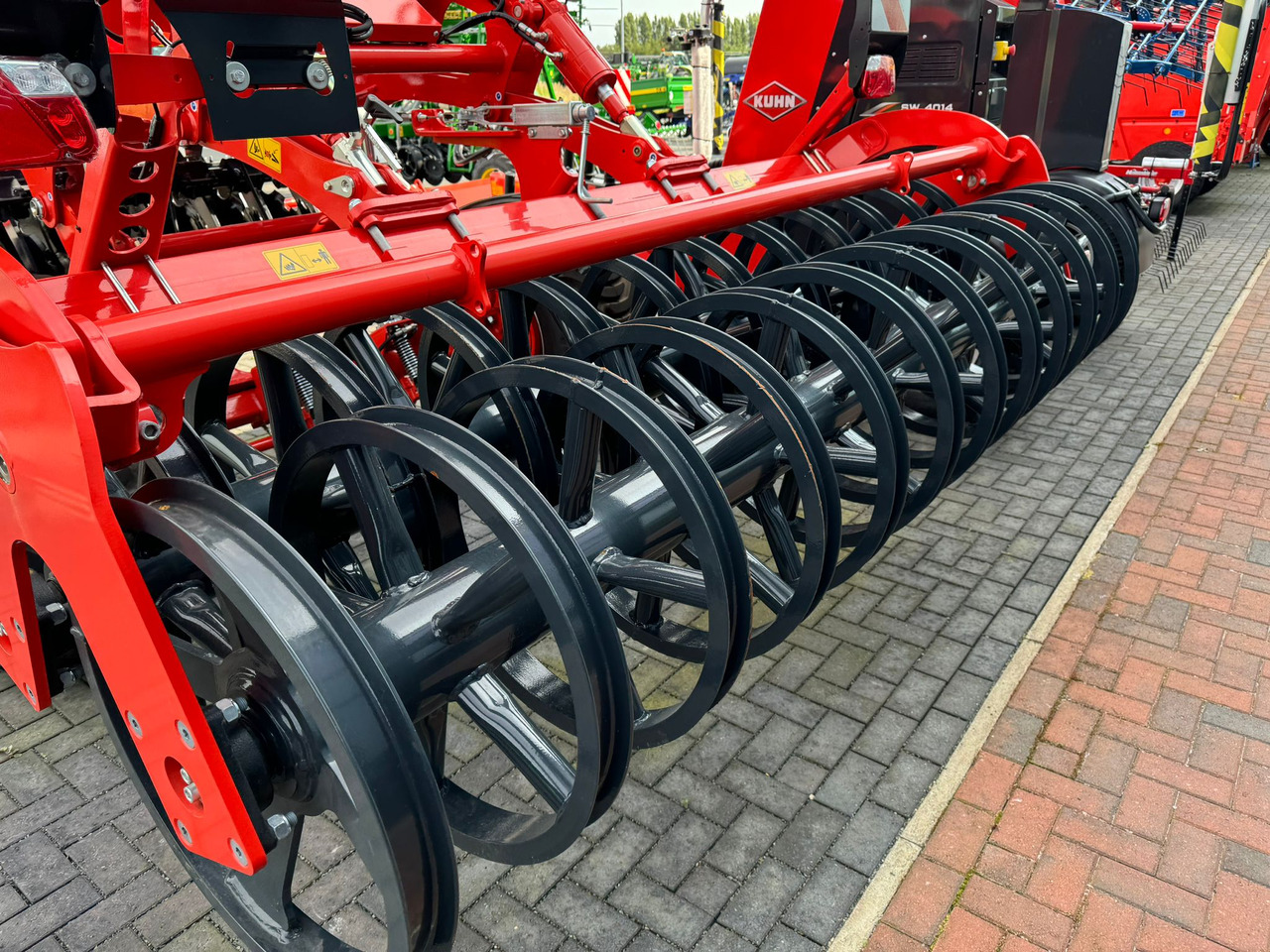 Kuhn Optimer L6000 - Μηχανή οργώματος: φωτογραφία 2 Kuhn Optimer L6000 - Μηχανή οργώματος: φωτογραφία 2