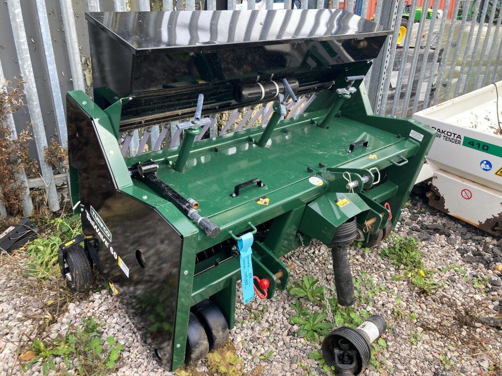 Turfco TriWave™ 60 Overseeder - Μηχανήματα σποράς: φωτογραφία 2 Turfco TriWave™ 60 Overseeder - Μηχανήματα σποράς: φωτογραφία 2
