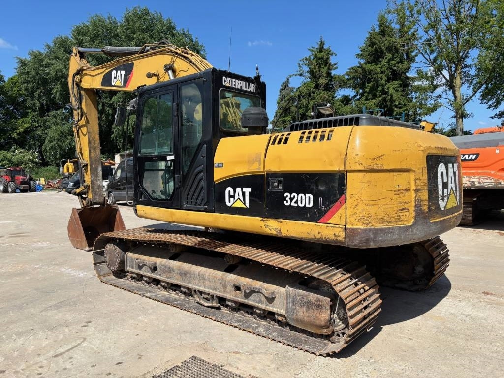 CAT 320 D L - Ερπυστριοφόρος εκσκαφέας: φωτογραφία 2 CAT 320 D L - Ερπυστριοφόρος εκσκαφέας: φωτογραφία 2