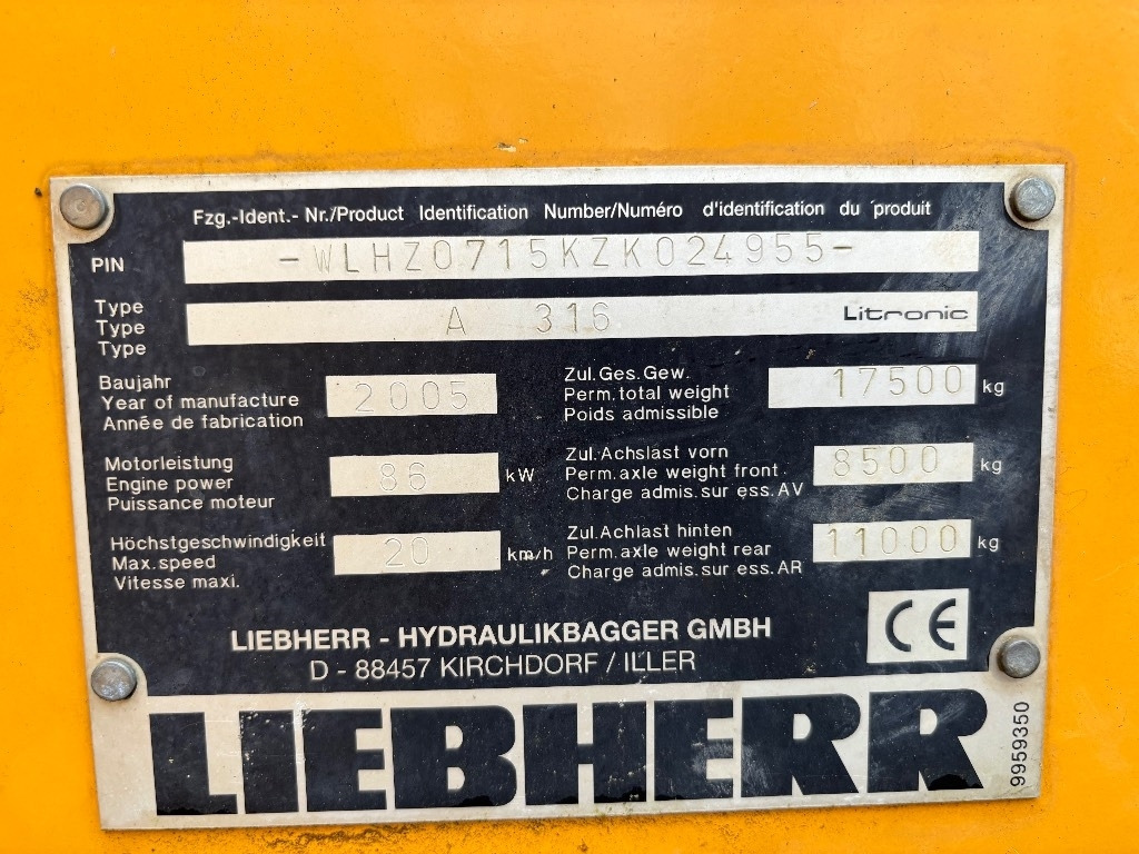 Τροχοφόρος εκσκαφέας Liebherr A316: φωτογραφία 6