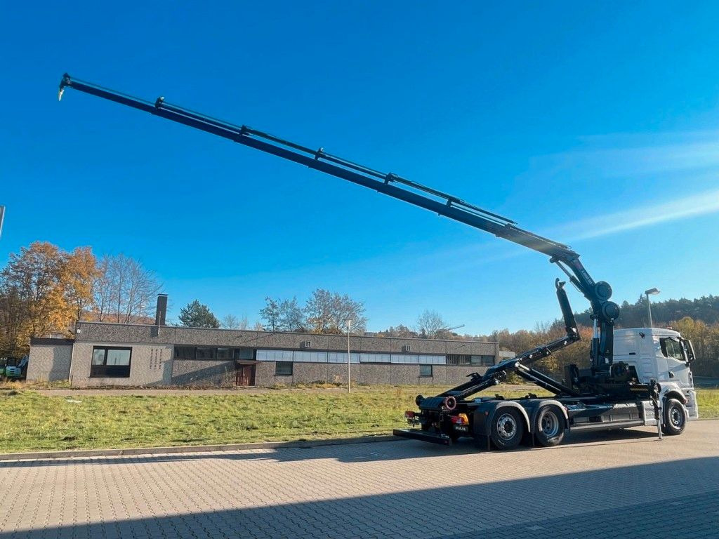 MAN TGS 26.470 6x2 Abrollkipper + Kran Hiab 228-6 - Φορτηγό φόρτωσης γάντζου, Φορτηγό με γερανό: φωτογραφία 5 MAN TGS 26.470 6x2 Abrollkipper + Kran Hiab 228-6 - Φορτηγό φόρτωσης γάντζου, Φορτηγό με γερανό: φωτογραφία 5