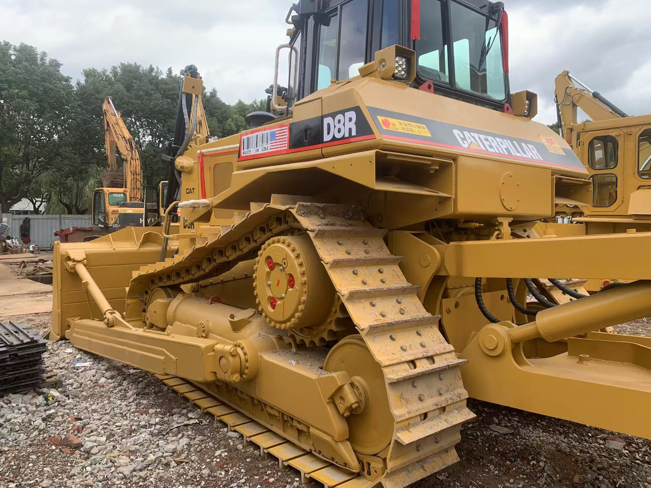 CATERPILLAR D8R - Μπουλντόζα: φωτογραφία 2 CATERPILLAR D8R - Μπουλντόζα: φωτογραφία 2