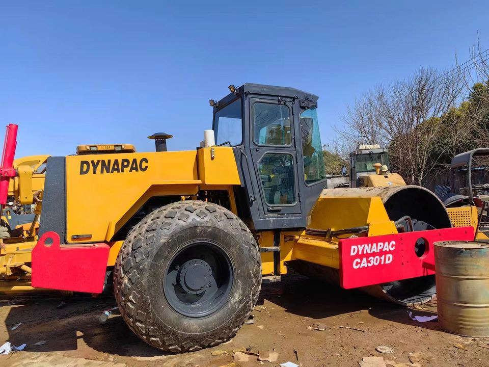 Fast Shipping Superior Quality Used Dynapac CA301D Road Roller Used Vibratory Soil Compactors Strong Power Single Drum Roller - Οδοστρωτήρες: φωτογραφία 2 Fast Shipping Superior Quality Used Dynapac CA301D Road Roller Used Vibratory Soil Compactors Strong Power Single Drum Roller - Οδοστρωτήρες: φωτογραφία 2