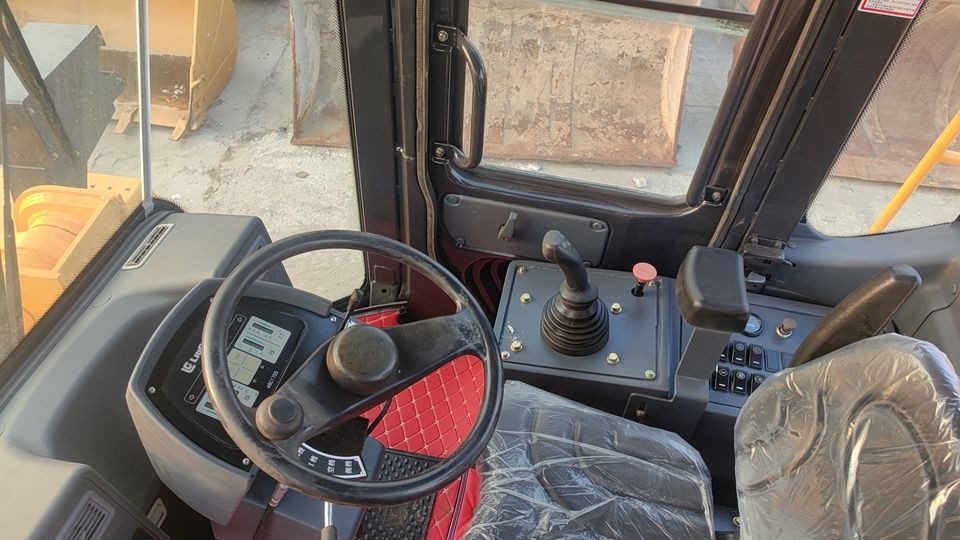 Good Condition USED Loaders Wheel Mini Loader Construction Machinery for Liugong Original 856 5 Ton Provided Pump Vickers 0-2000 - Ελαστιχοφόρος φορτωτής: φωτογραφία 5 Good Condition USED Loaders Wheel Mini Loader Construction Machinery for Liugong Original 856 5 Ton Provided Pump Vickers 0-2000 - Ελαστιχοφόρος φορτωτής: φωτογραφία 5