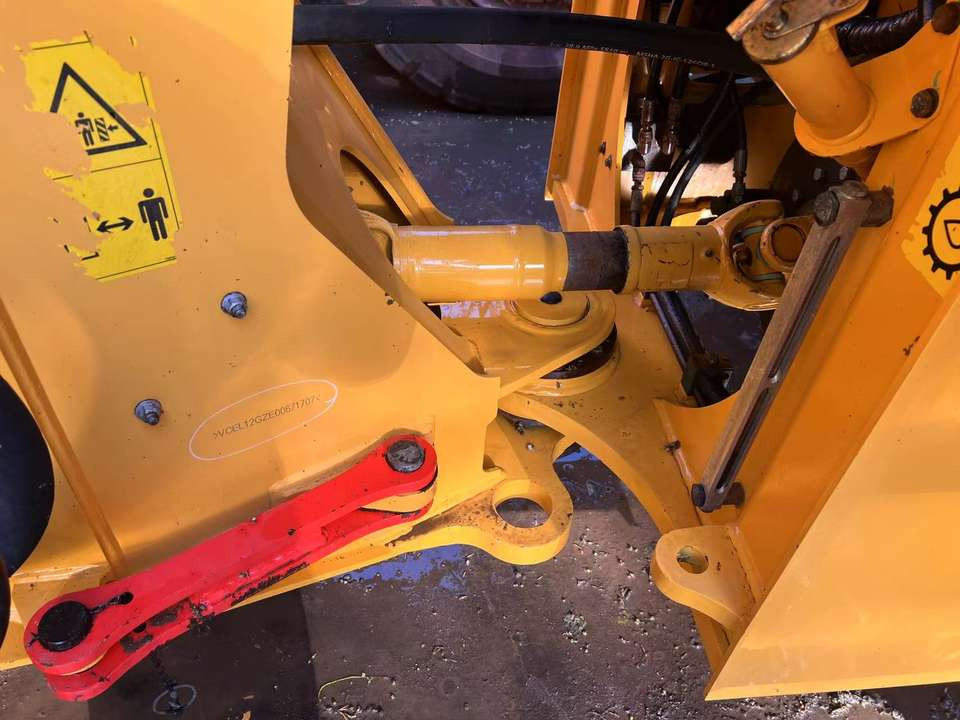 Hot Sale Used VOLVO L120GZ Loader Construction Machinery High Quality  Loader VOLVO - Ελαστιχοφόρος φορτωτής: φωτογραφία 5 Hot Sale Used VOLVO L120GZ Loader Construction Machinery High Quality  Loader VOLVO - Ελαστιχοφόρος φορτωτής: φωτογραφία 5
