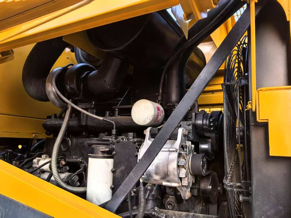 Japan Komatsu WA380-3 WA380-6 WA400-1 WA400-3 WA320-6 WA430-5 Mining Wheel Loader, Used Komatsu WA380 Mini Front End Loader - Ελαστιχοφόρος φορτωτής: φωτογραφία 4 Japan Komatsu WA380-3 WA380-6 WA400-1 WA400-3 WA320-6 WA430-5 Mining Wheel Loader, Used Komatsu WA380 Mini Front End Loader - Ελαστιχοφόρος φορτωτής: φωτογραφία 4