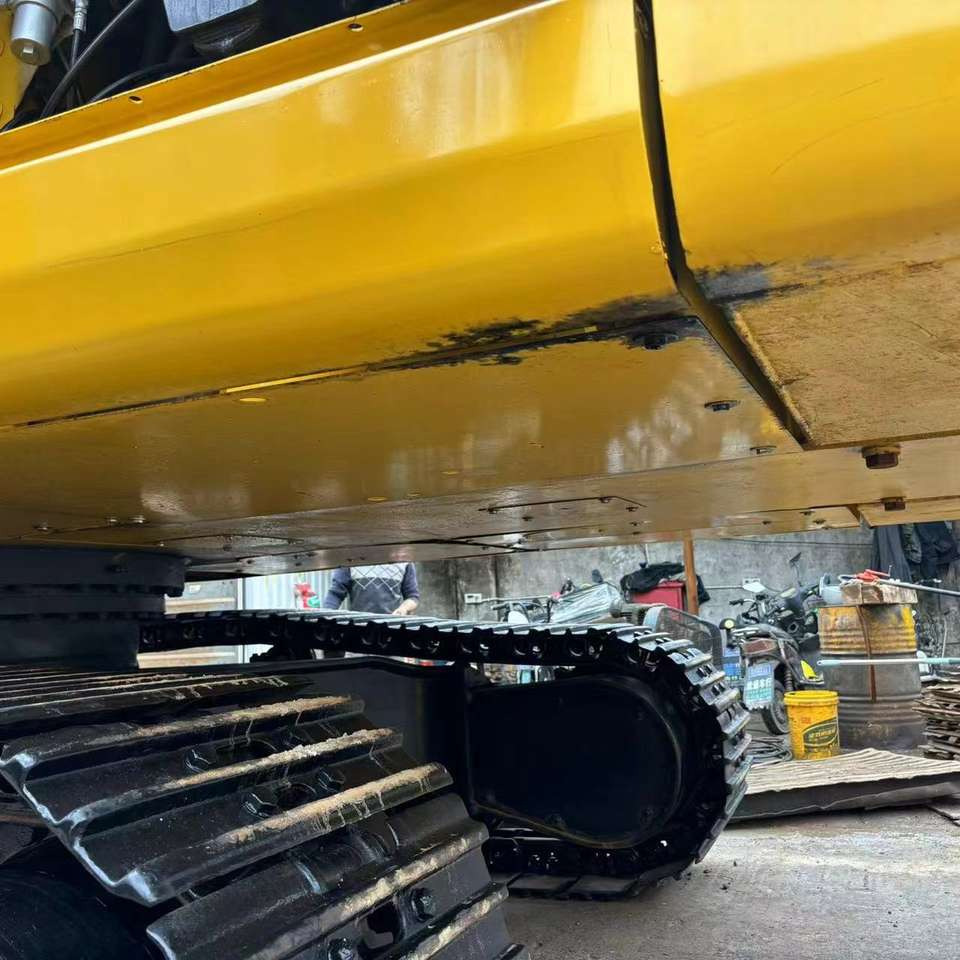 KOMATSU PC 300 - Ερπυστριοφόρος εκσκαφέας: φωτογραφία 3 KOMATSU PC 300 - Ερπυστριοφόρος εκσκαφέας: φωτογραφία 3