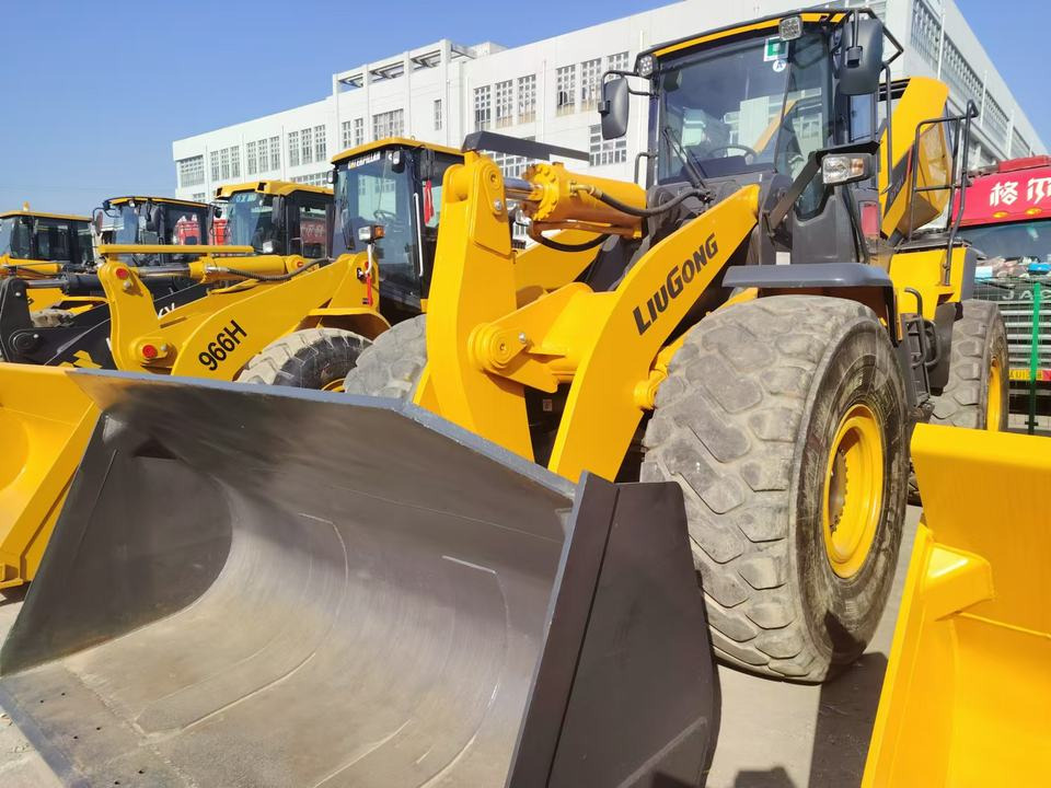 LIUGONG 7 Ton Wheel Loader 870H Best Price Used Loader - Ελαστιχοφόρος φορτωτής: φωτογραφία 2 LIUGONG 7 Ton Wheel Loader 870H Best Price Used Loader - Ελαστιχοφόρος φορτωτής: φωτογραφία 2