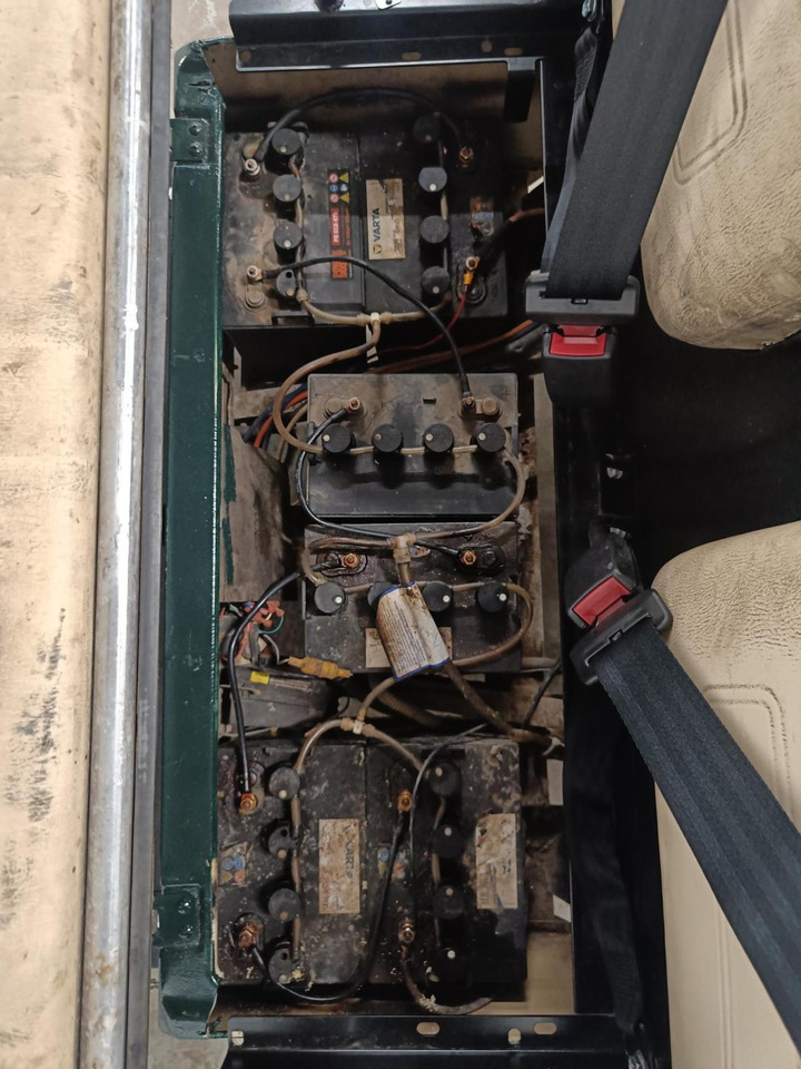 Club Car DS met Mauser cabine TVK-48-S - Αμαξίδιo του γκολφ: φωτογραφία 5 Club Car DS met Mauser cabine TVK-48-S - Αμαξίδιo του γκολφ: φωτογραφία 5